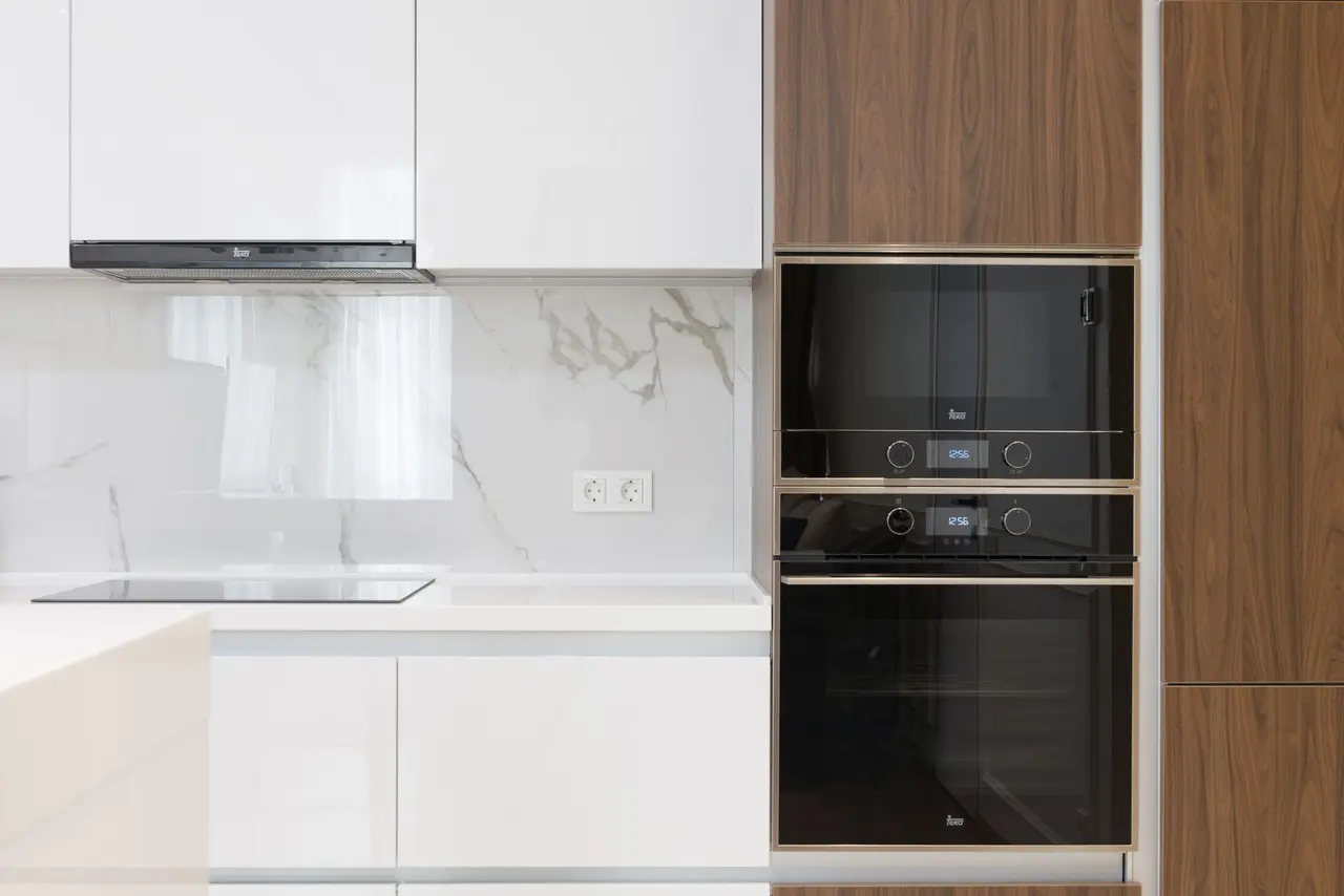 Flat Panel Cabinet Door Replacement